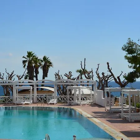 Hotel La Corvetta 2*