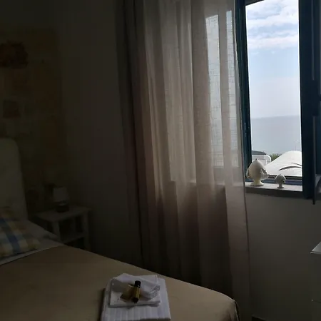 Szálloda La Corvetta Monopoli