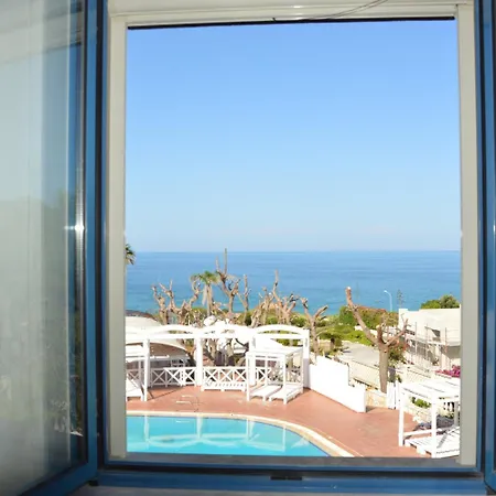 La Corvetta Hotel 2*