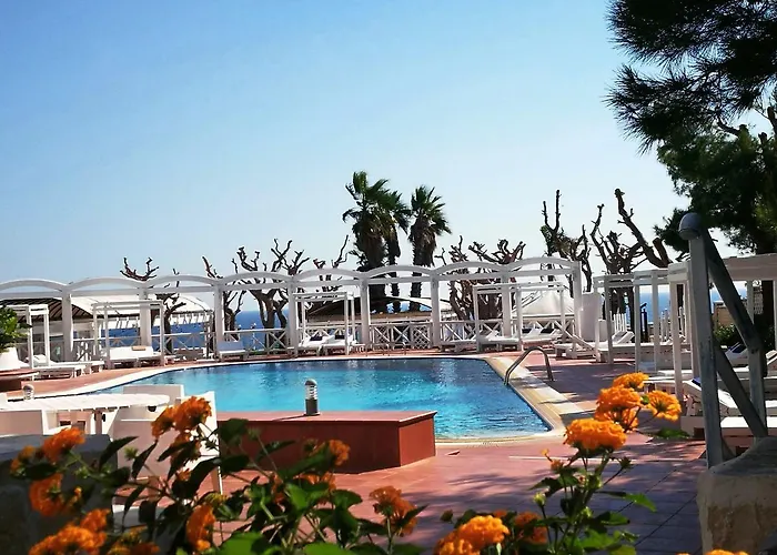 Hotel La Corvetta 2*