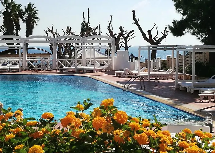 Hotel La Corvetta 2*